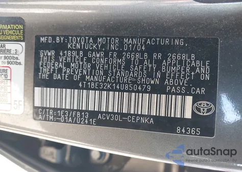 2004 Toyota Camry Le z USA, uszkodzony, nr VIN 4T1BE32K14U850479